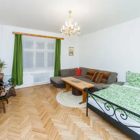 Fairytale Under The Castle - 5 Min City! Apartmán *
