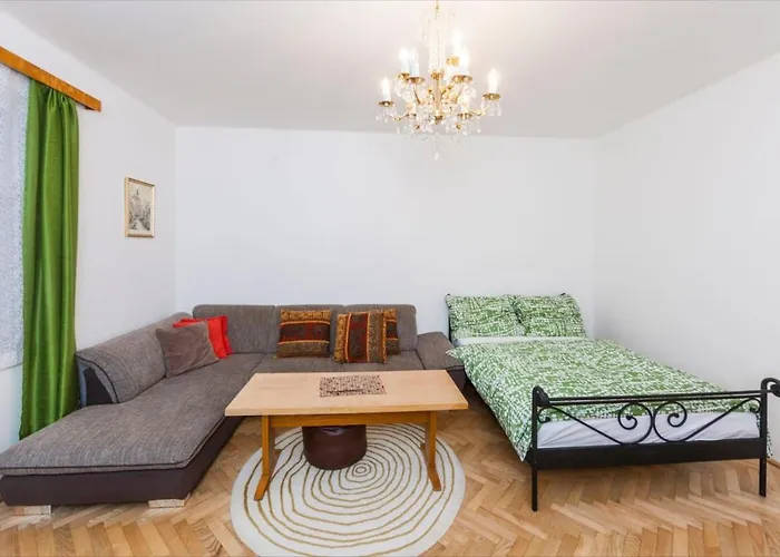 Apartment Fairytale Under The Castle - 5 Min City!